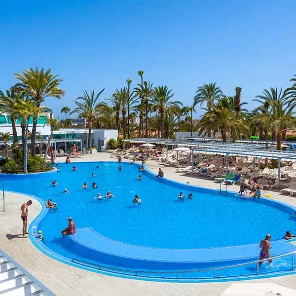 Club Riu Papayas Pool