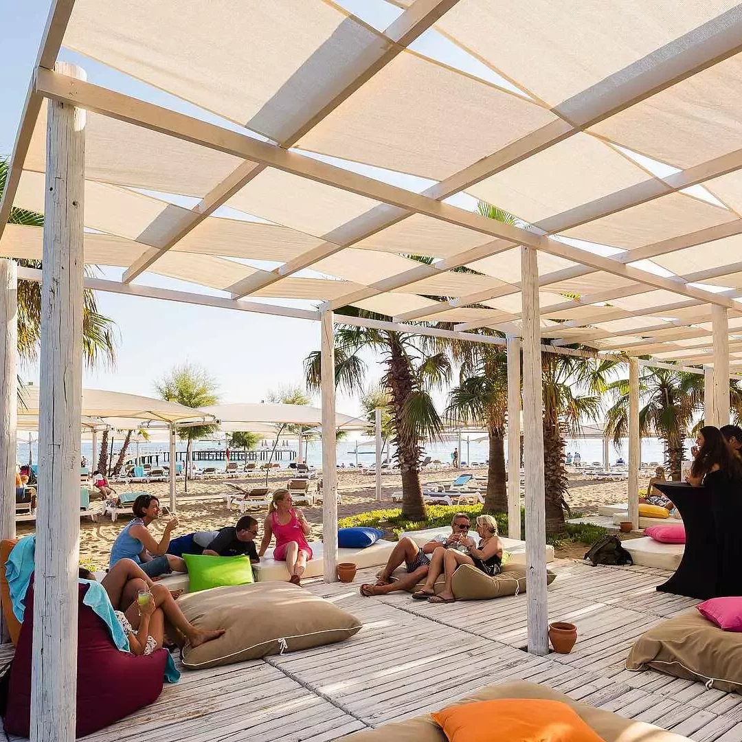 robinson pamfilya strandbar