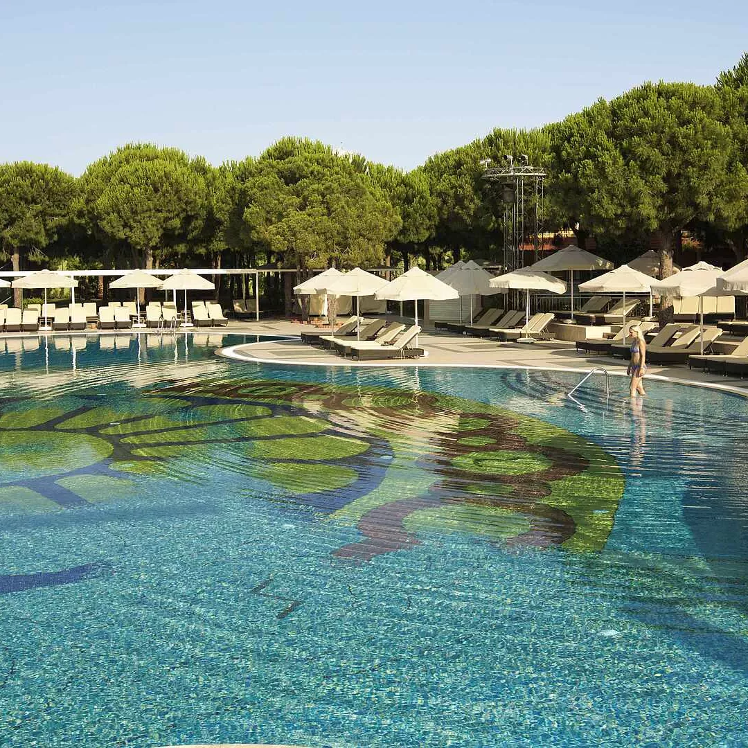 Robinson Nobilis Hauptpool